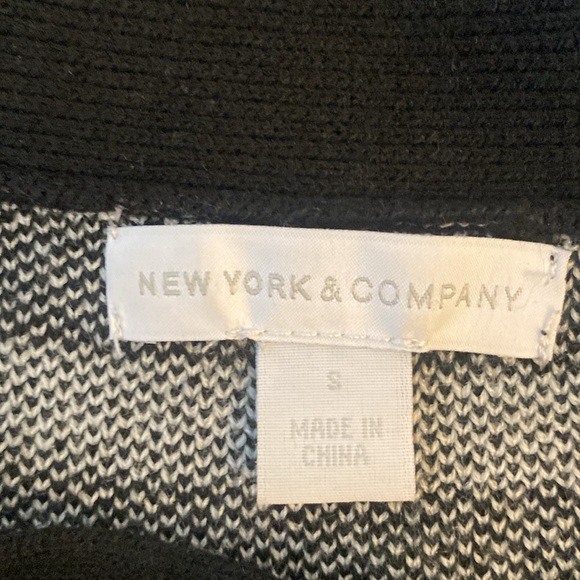 New York & Company Sweater Set - Picture 6 of 8